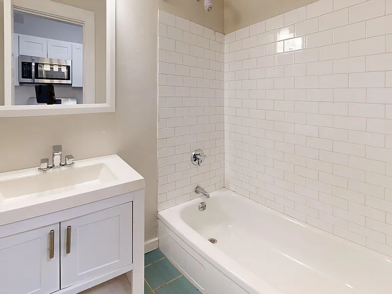 129 Eutaw St #3 — Photo 17