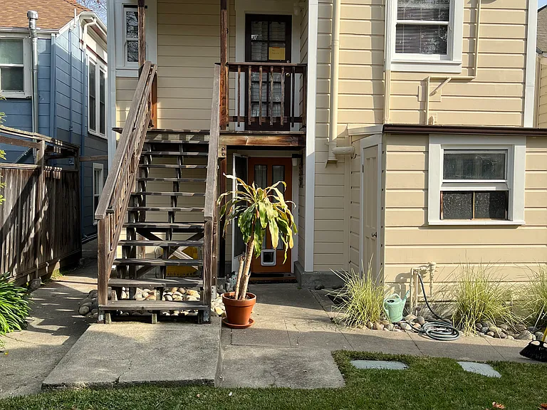 1439 Stanton St #D — Photo 9