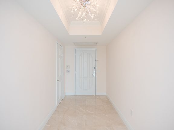 3rd image of 3370 NE 190th St APT 1403