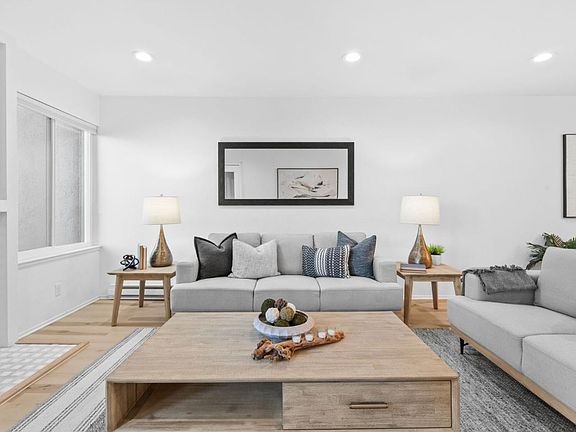 4th image of 4000 Farm Hill Blvd APT 204