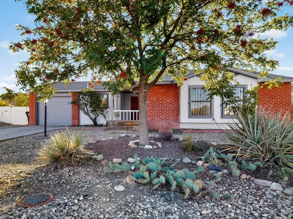 396 Pyrite Dr NE, Rio Rancho, NM 87124