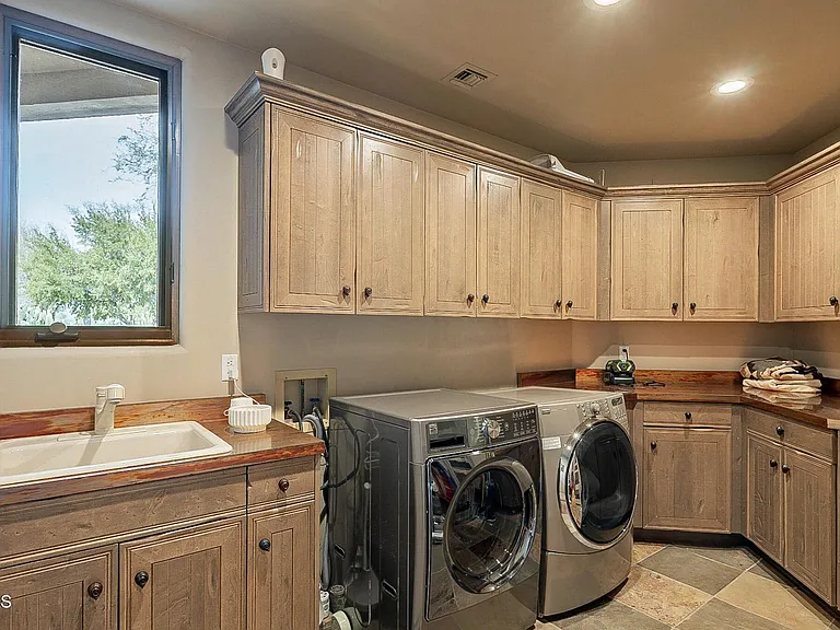 34068 N 79th Way — Photo 35