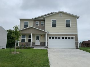 1544 Westport Dr, Davenport, IA 52804
