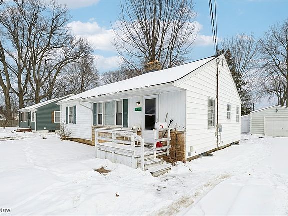 2nd image of 153 Lawnfield Ct