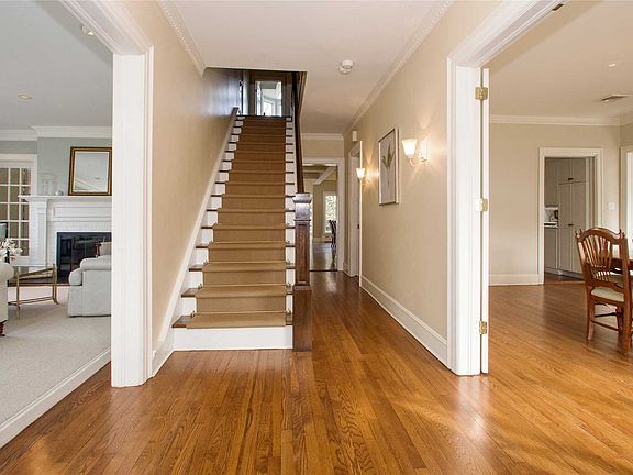 2nd image of 91 Brooks St