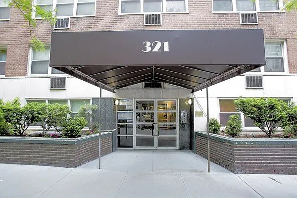 Sold by VOR Analytics LLC | media 9