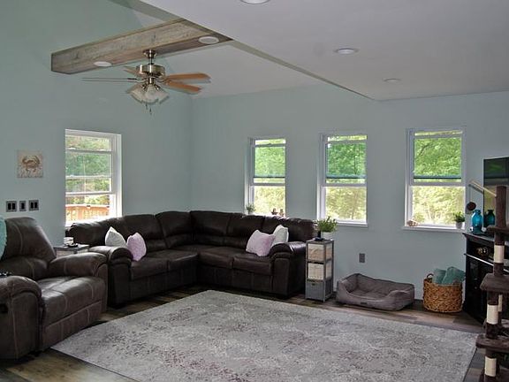 5th image of 10411 N Chippewa Dr