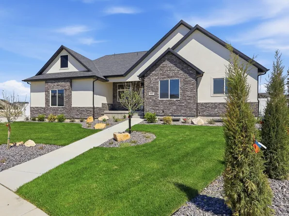 661 S Todd Ct, Grantsville, UT 84029