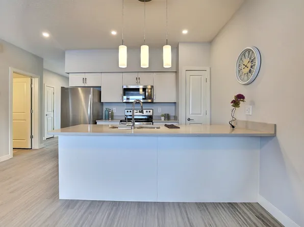 Green Brooks Townhomes