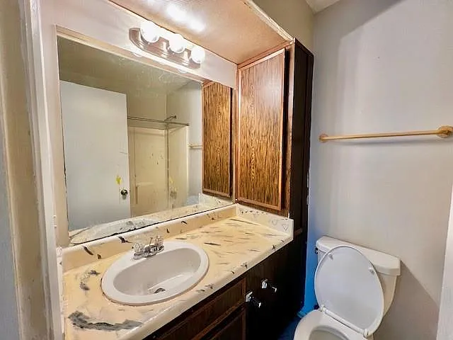 6495 Bannor Ln — Photo 7