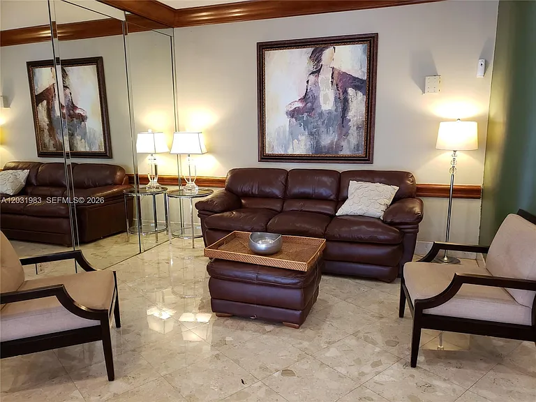 100 Golden Isles Dr #Penthouse 7 — Photo 36