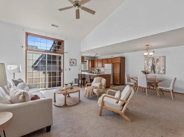 2005 South 102nd STREET #E, West Allis, WI 53227