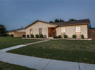 5101 Ragan Dr, The Colony, TX 75056