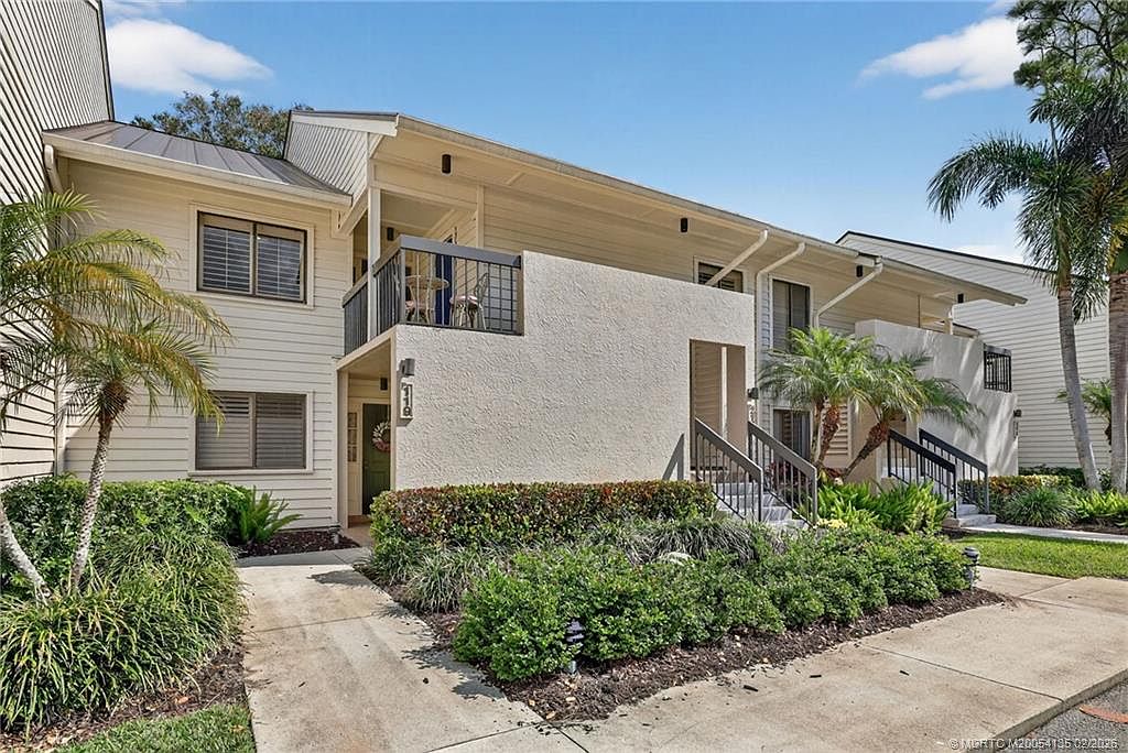 6433 SE Brandywine Ct APT 219