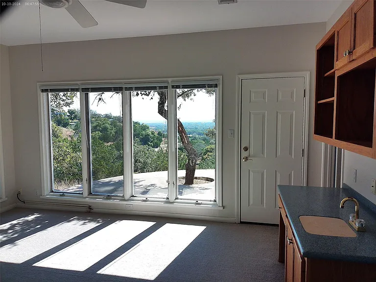 525 Northwood Hills Dr — Photo 26