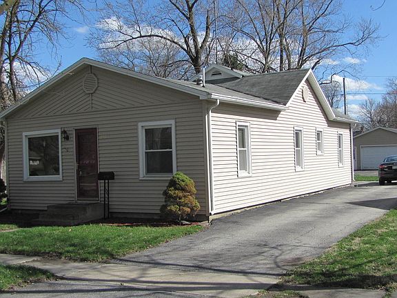 3rd image of 203 W North St