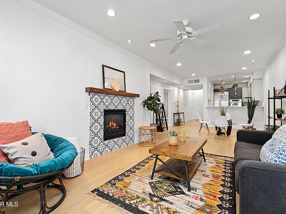 2nd image of 4805 Bellflower Ave Unit 108