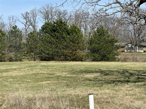 31 Ontario Dr, Lebanon, MO 65536