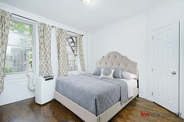 Rented by Keller Williams NYC | media 6