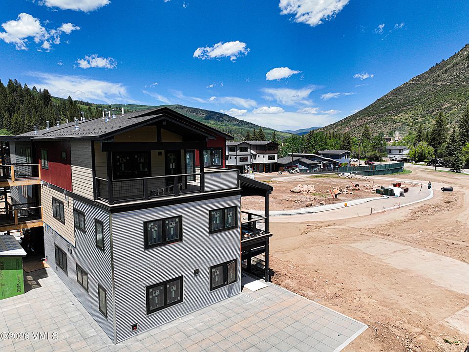 1st image of 36 Abby Rd #2B