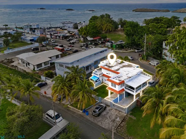 Carr 686 692, Vega Baja, PR 00693