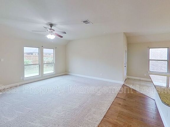 3rd image of 4004 Tunstall Dr