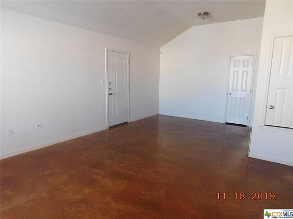 3rd image of 1202 Cavalry Ln #A
