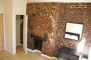 2nd image of 67 Mott St APT 2