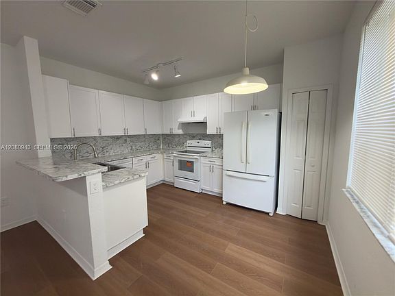 5th image of 7978 SW 166th Pl