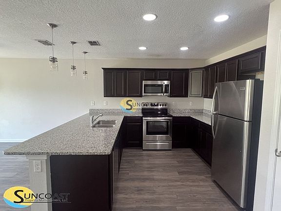3rd image of 8777 Kaye Ln