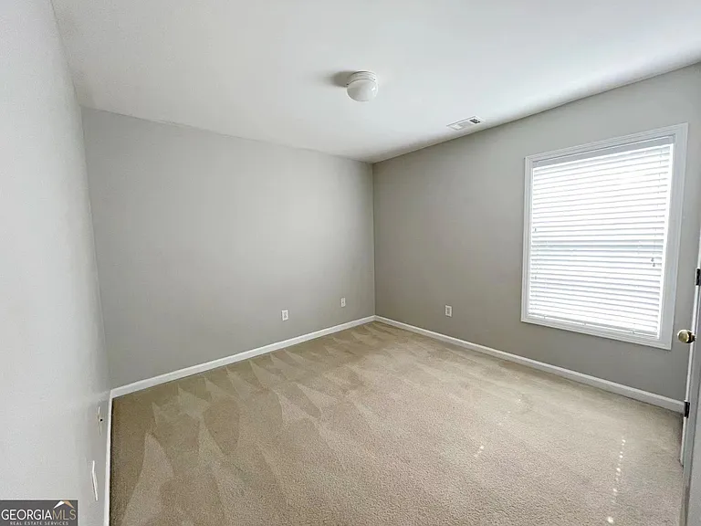 401 Norton Xing — Photo 15