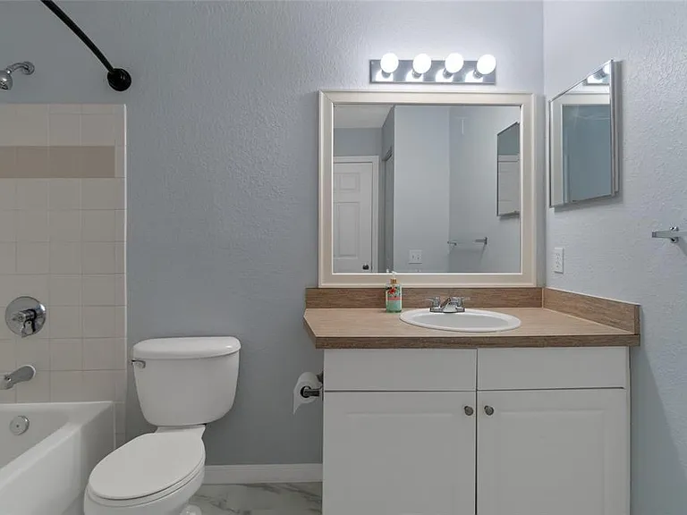 5908 Brickleberry Ln #106 — Photo 7