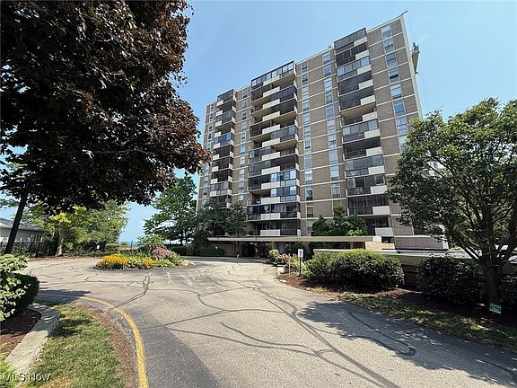 2nd image of 25801 Lake Shore Blvd APT 29