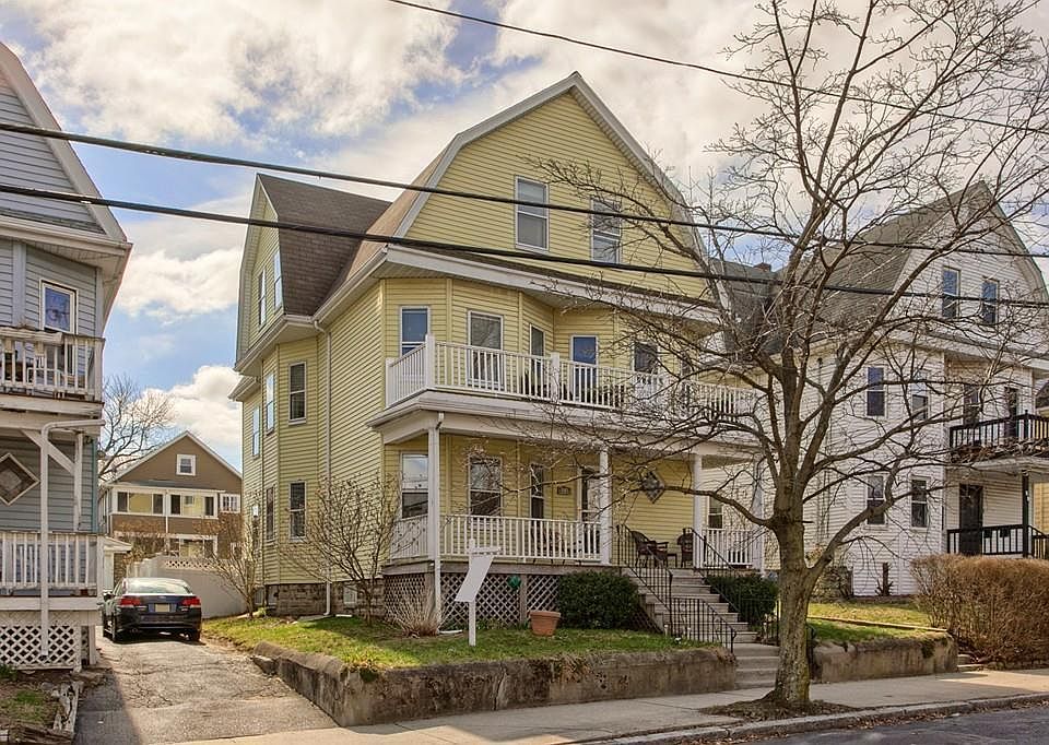 1st image of 84 North St #1