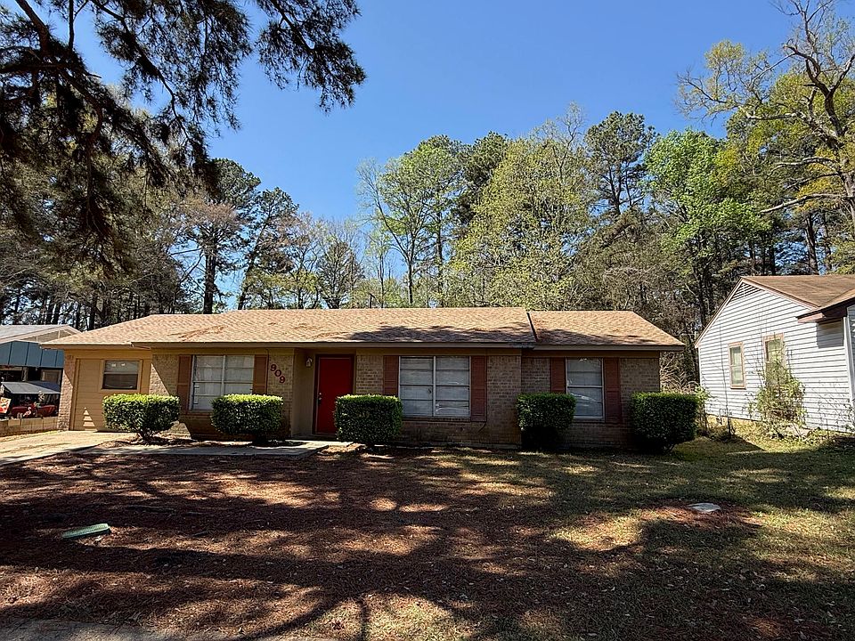 1st image of 909 Lawrence Dr