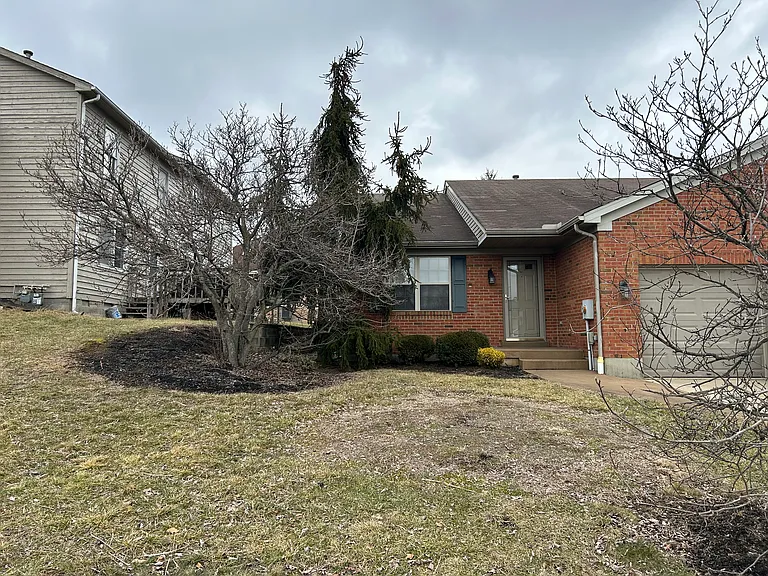 792 Harvard Dr #A — Photo 3