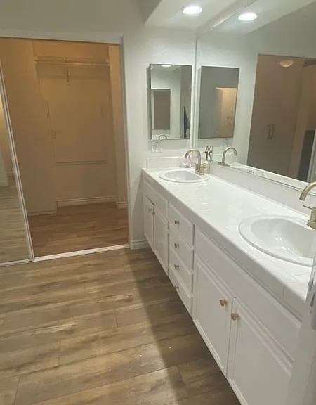57 Bella Donaci — Photo 10