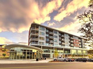 1311 Lakepoint Way #407, Langford, BC V9B 0S7