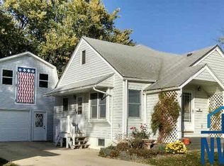 320 E Spruce St, Cherokee, IA 51012