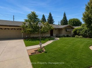 5677 N Millbrook Ave, Fresno, CA 93710