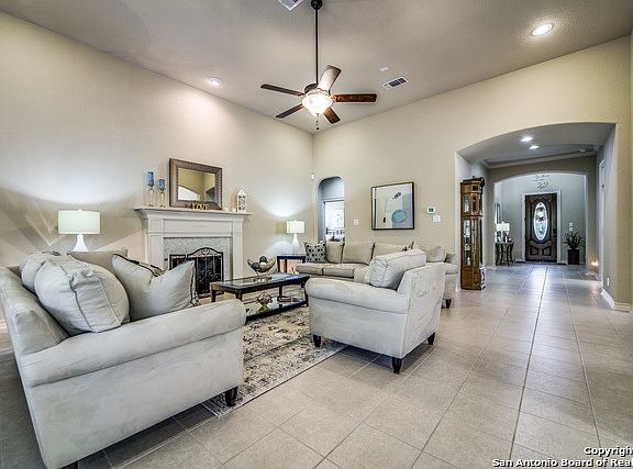 4th image of 20218 Harper Oaks