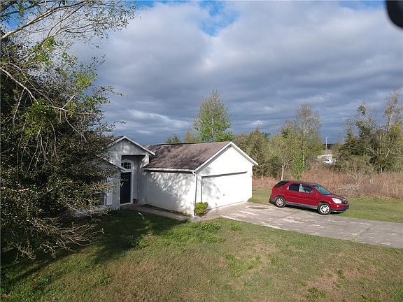 3rd image of 72 Pine Crse