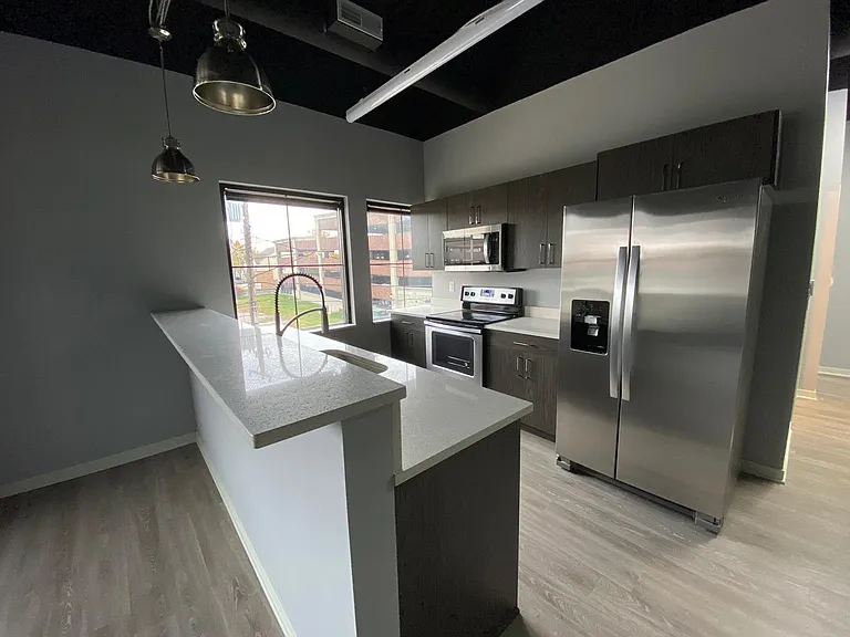 22241 Michigan Ave — Photo 19