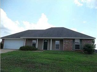 213 Freemyer Dr, Byram, MS 39272