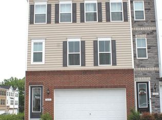 5001 Little Martha Way, Woodbridge, VA 22192