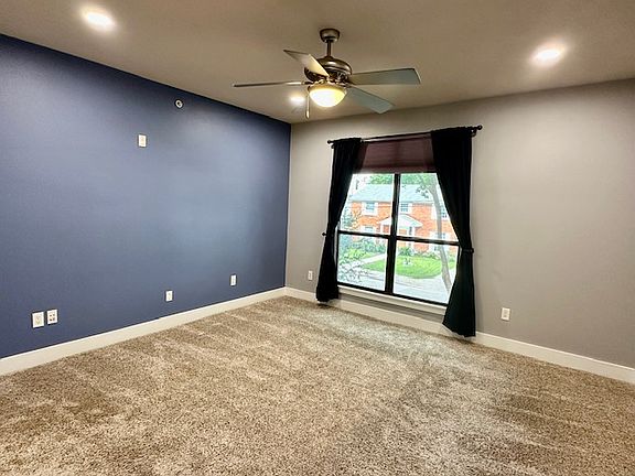 4th image of 4605 Cedar Springs Rd APT 233