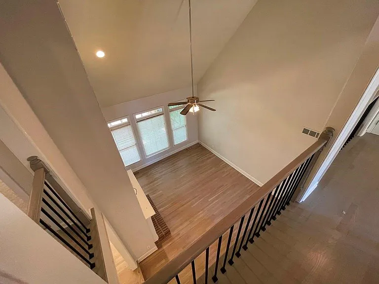 510 Stonebrook Farms Dr — Photo 12
