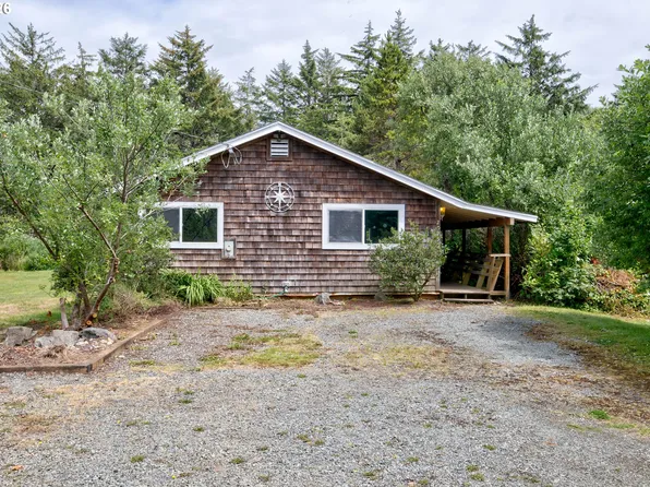 25955 David Ave, Rockaway Beach, OR 97136