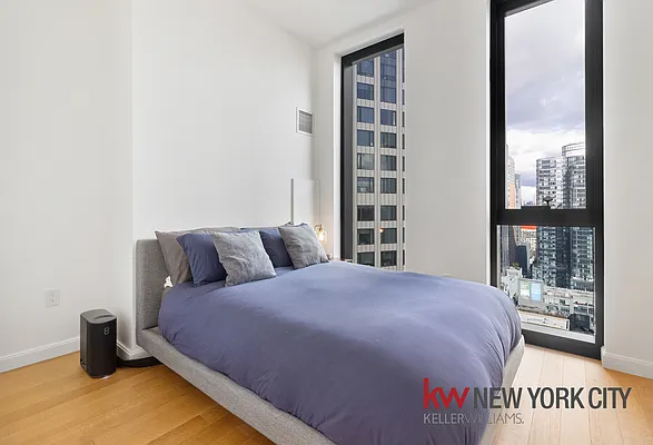 Rented by Keller Williams NYC | media 10
