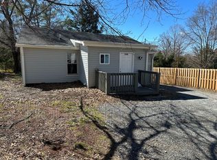 222 Pointer Rd, Forest City, NC 28043